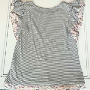 Sleeveless size small